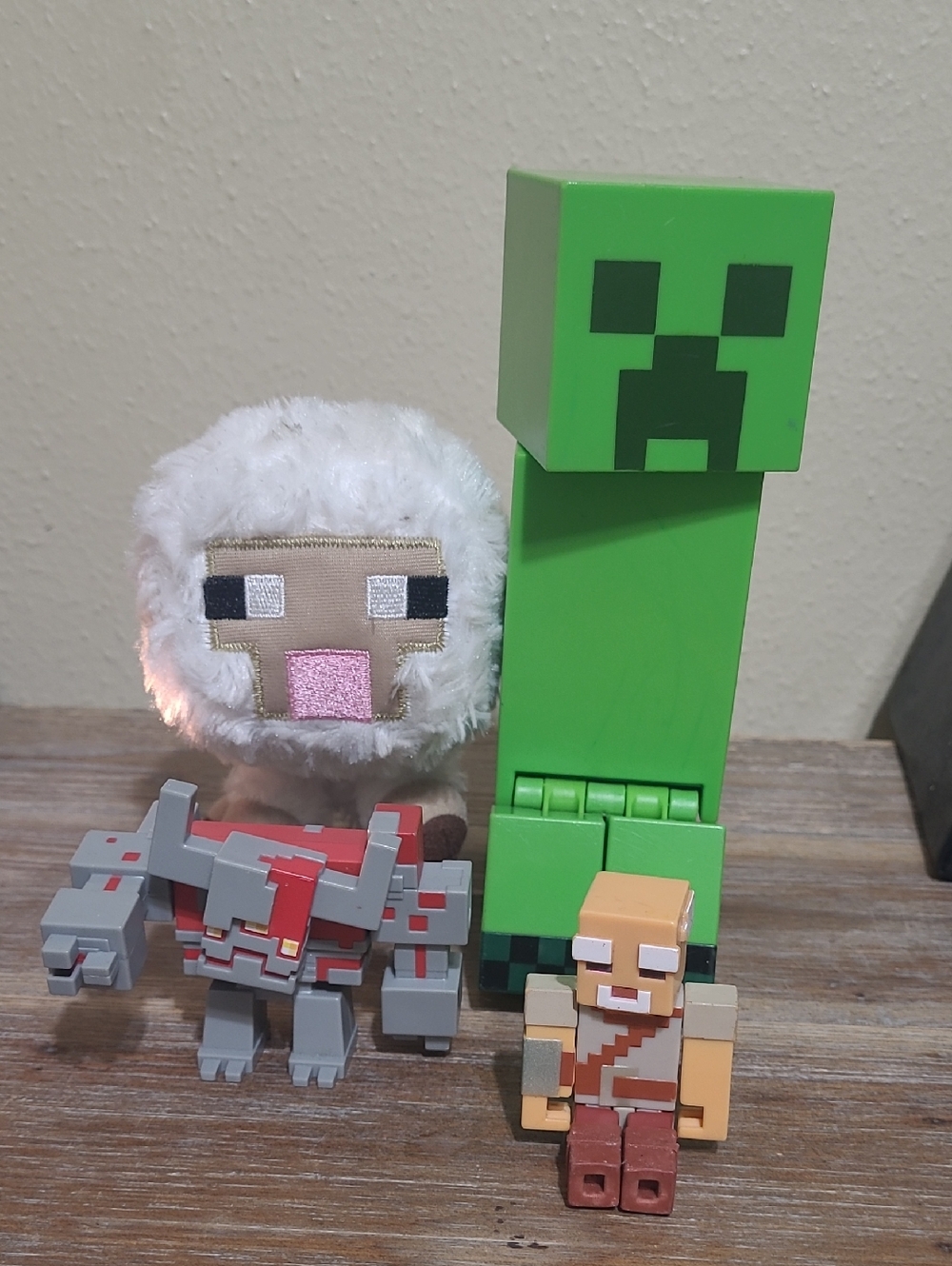 Green Creeper & White Sheep Toy Figure Minecraft Bundle